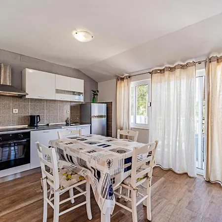 Appartement Roza 2 By Guide Vela Luka