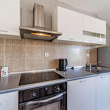 Апартаменты Roza 2 By Guide Вела-Лука