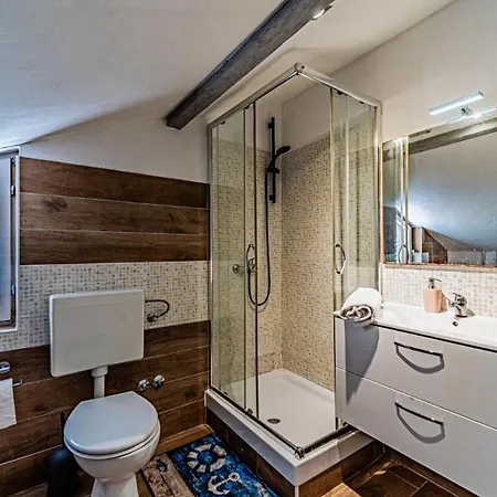 Roza 2 By Guide * Вела-Лука